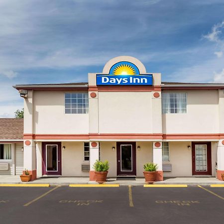 Days Inn By Wyndham Plymouth Eksteriør bilde