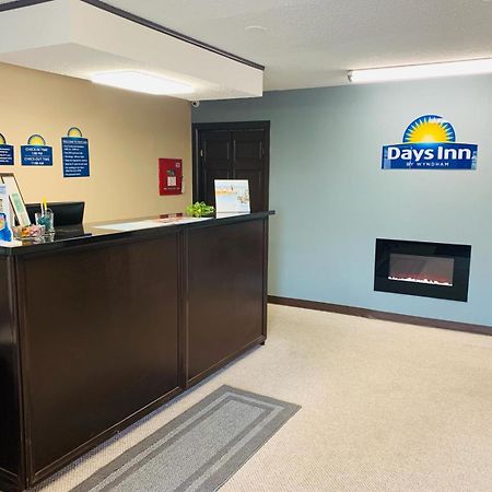 Days Inn By Wyndham Plymouth Eksteriør bilde